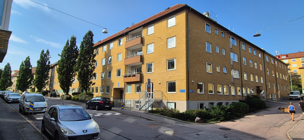 Sankt Pauligatan 19–21, Svensksundsgatan 2
